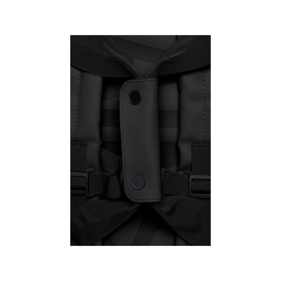 RAINS Texel Duffel Bag Small W3 Duffle Bag 