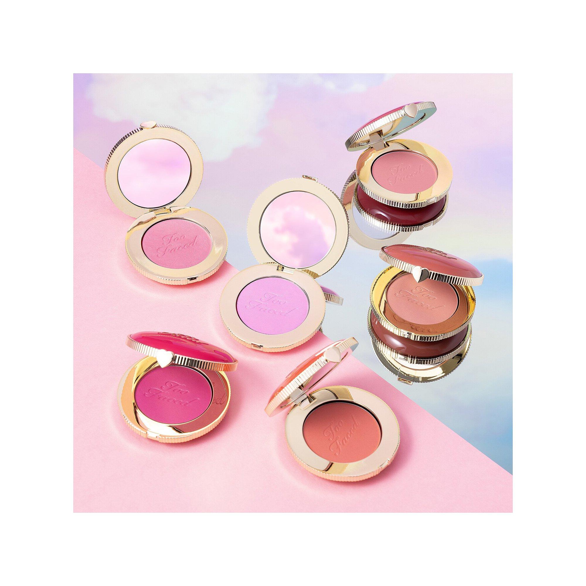Too Faced  Cloud Crush - Blush Soyeux 
