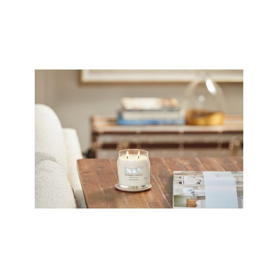 Yankee Candle Signature Duftkerze im Glas Clean Cotton 