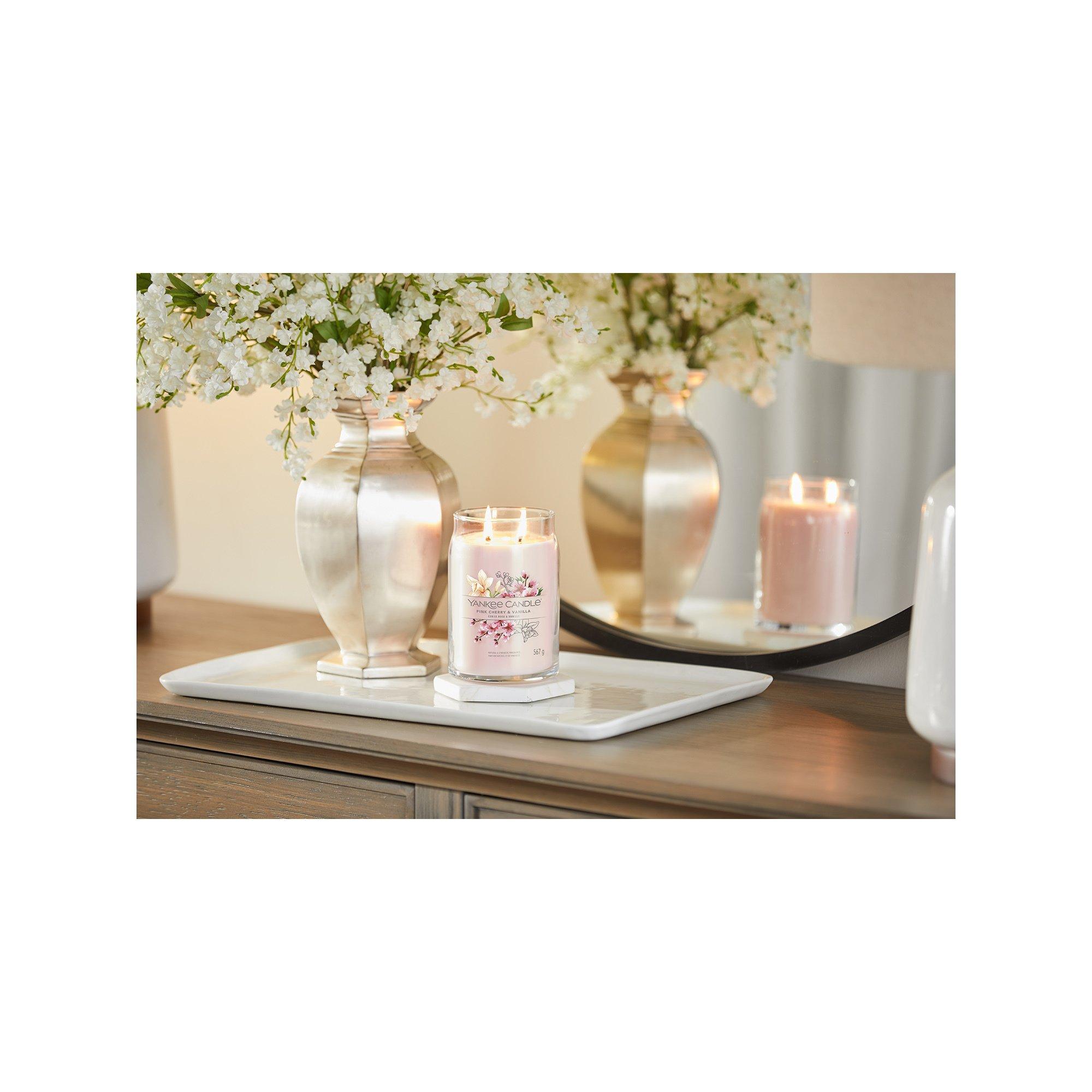 Yankee Candle Signature Duftkerze im Glas Pink Cherry & Vanilla 