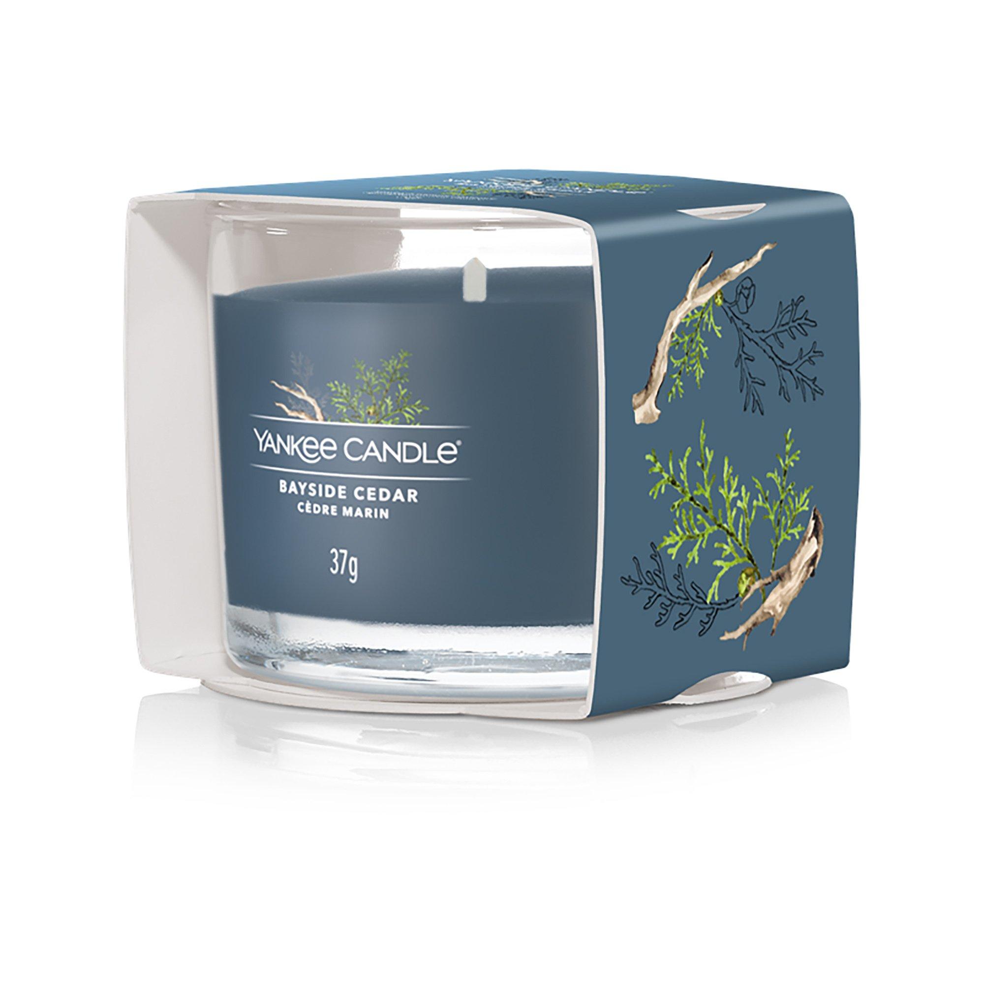 Yankee Candle Signature Duftkerze im Glas Bayside Cedar 
