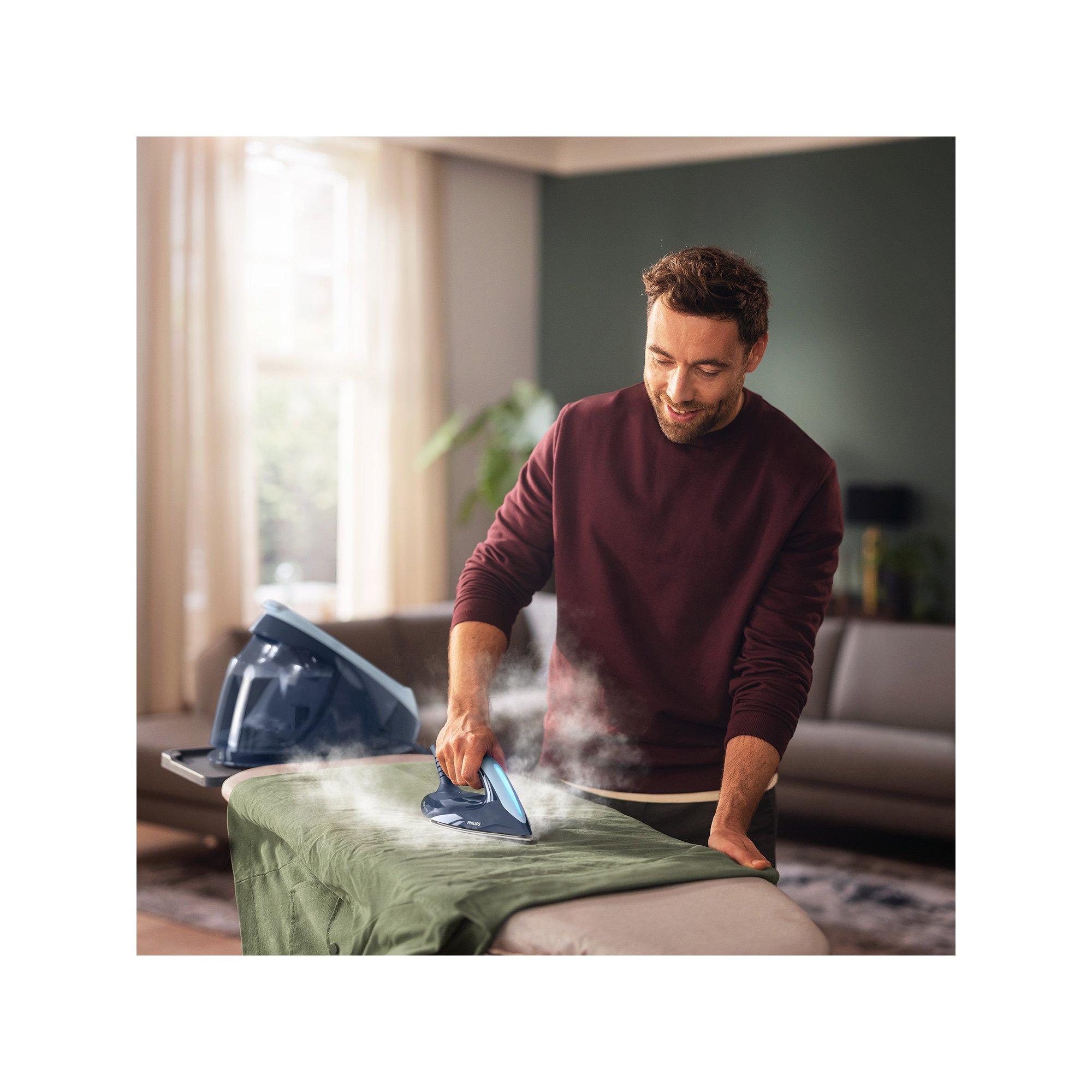 PHILIPS Ferro da stiro con caldaia PerfectCare 7000 Series 