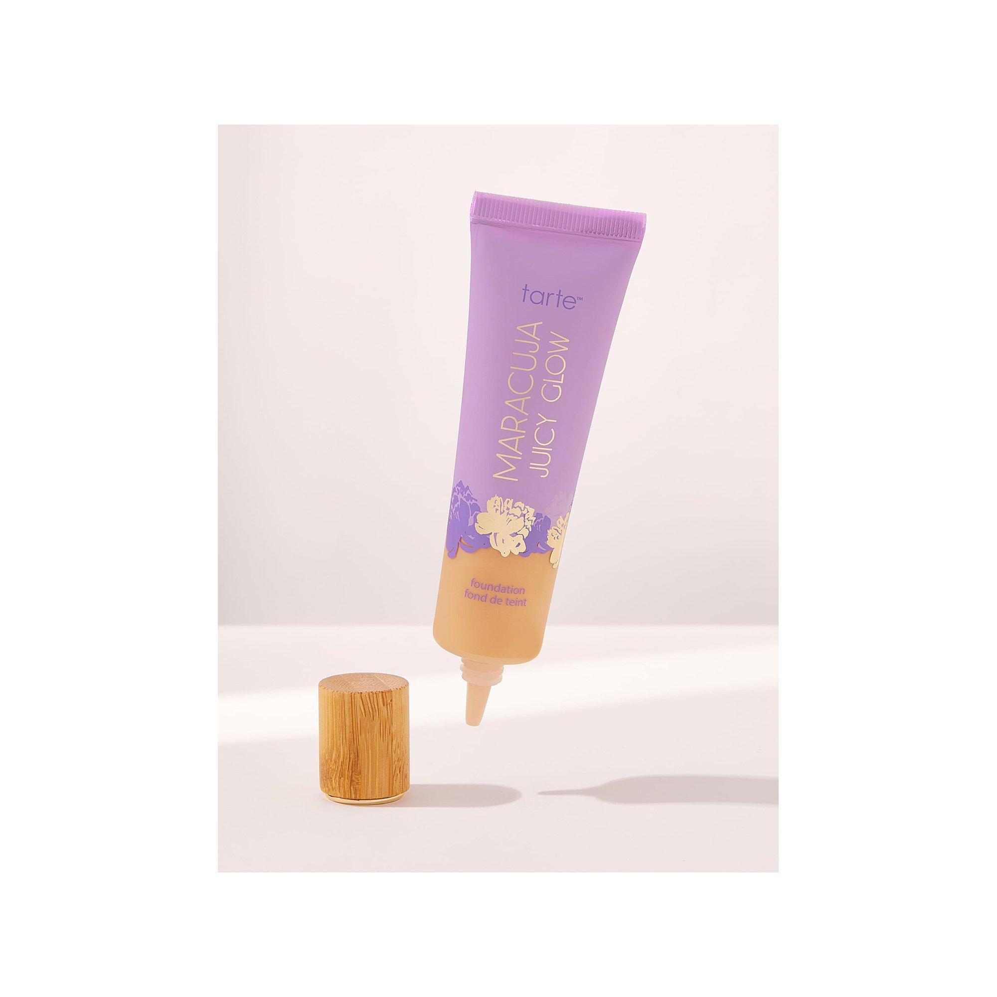 tarte  Maracuja Juicy Glow Skin Tint Foundation - Fond De Teint Léger 