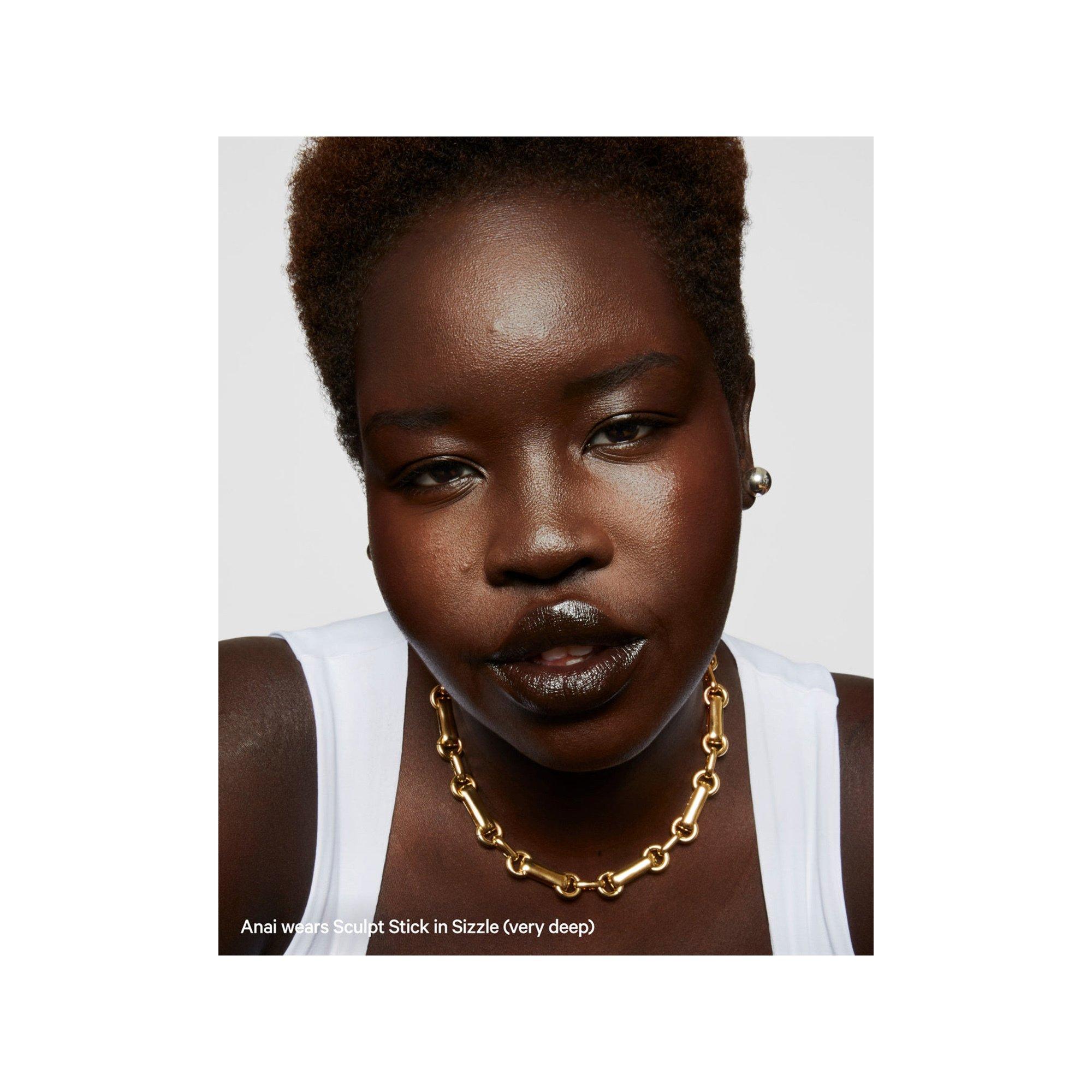 MILK Sculpt Stick  Stick Contouring 