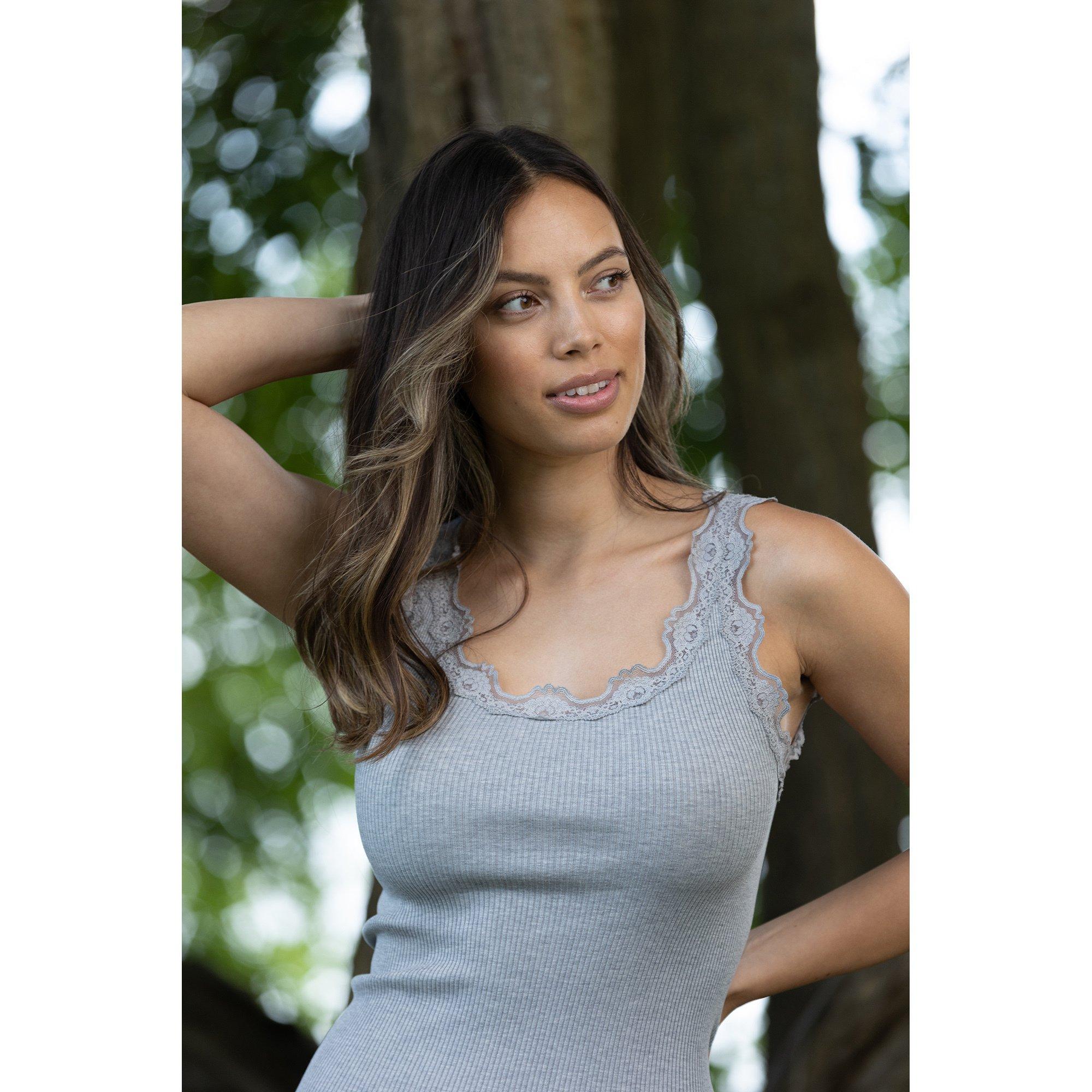 ROSEMUNDE Top côtelé avec dentelle encolure ronde  