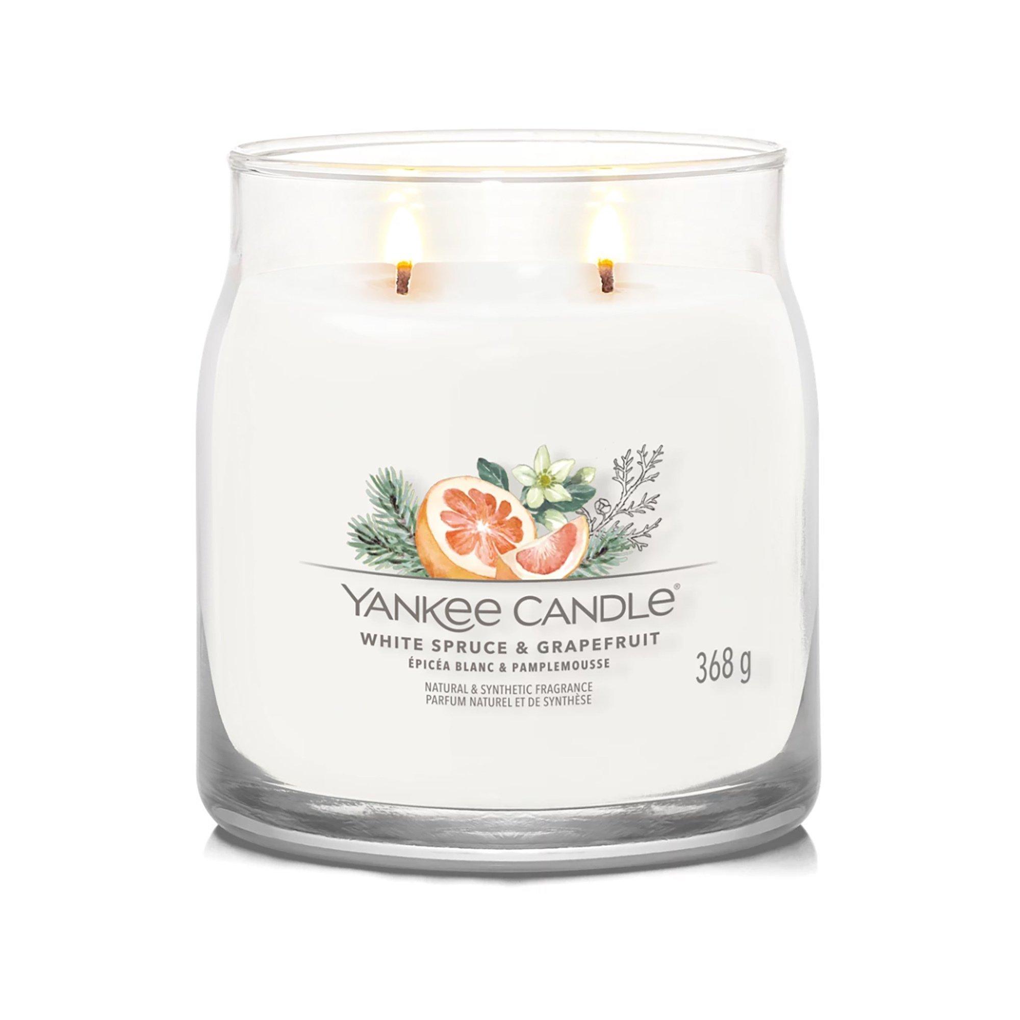 Yankee Candle Signature Candela profumata di Natale in barattolo White Spruce & Grapefruit 