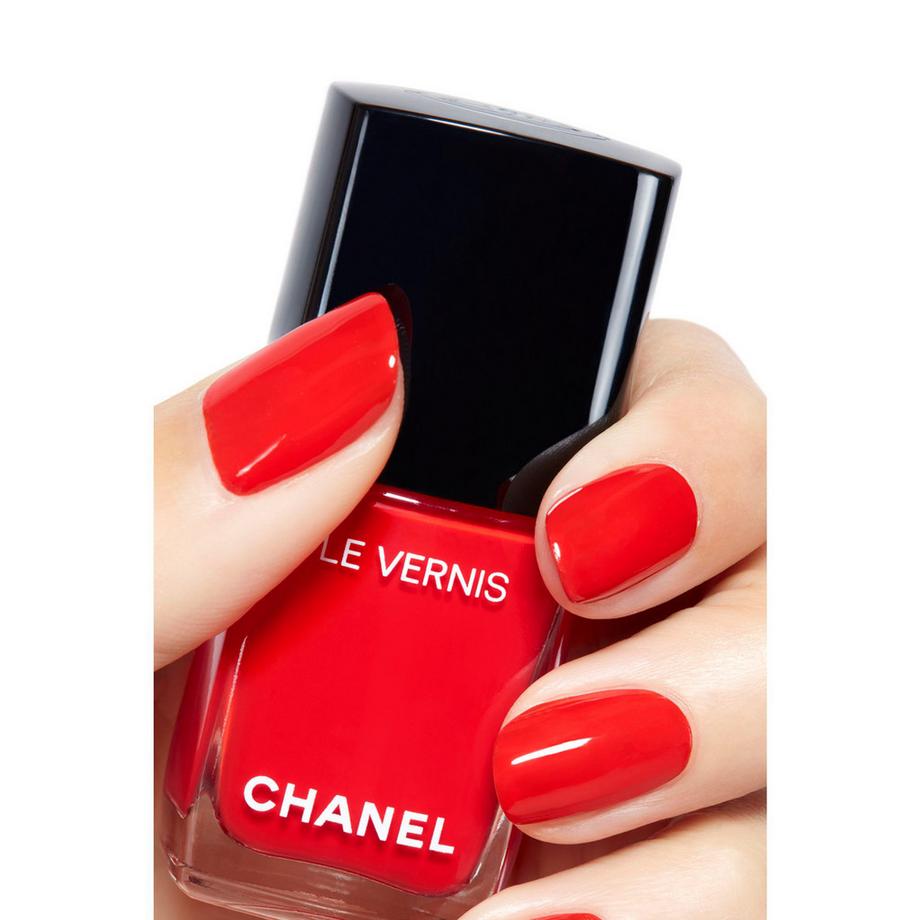 CHANEL LE VERNIS COULEUR ET BRILLANCE LONGUE TENUE 