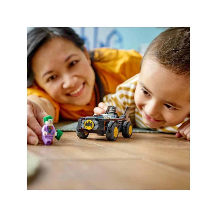 LEGO®  76264 La poursuite du Joker™ en Batmobile™ 