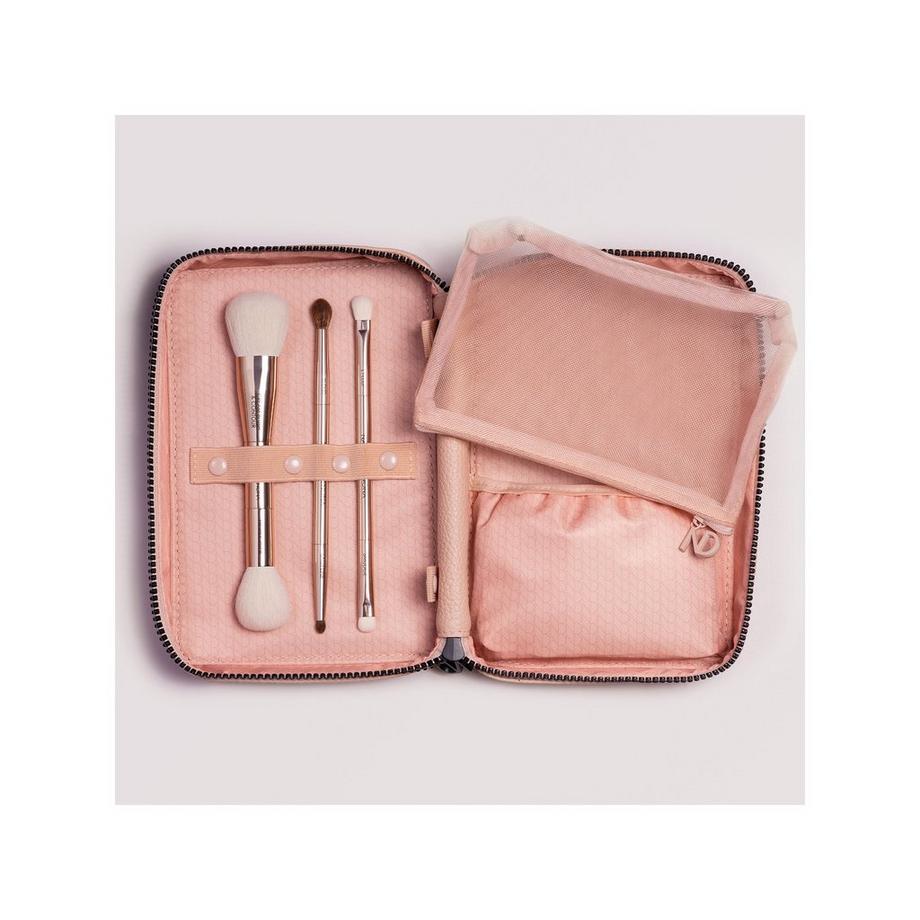 NATASHA DENONA  My Dream Travel - Set mit Pinseln und Tasche 