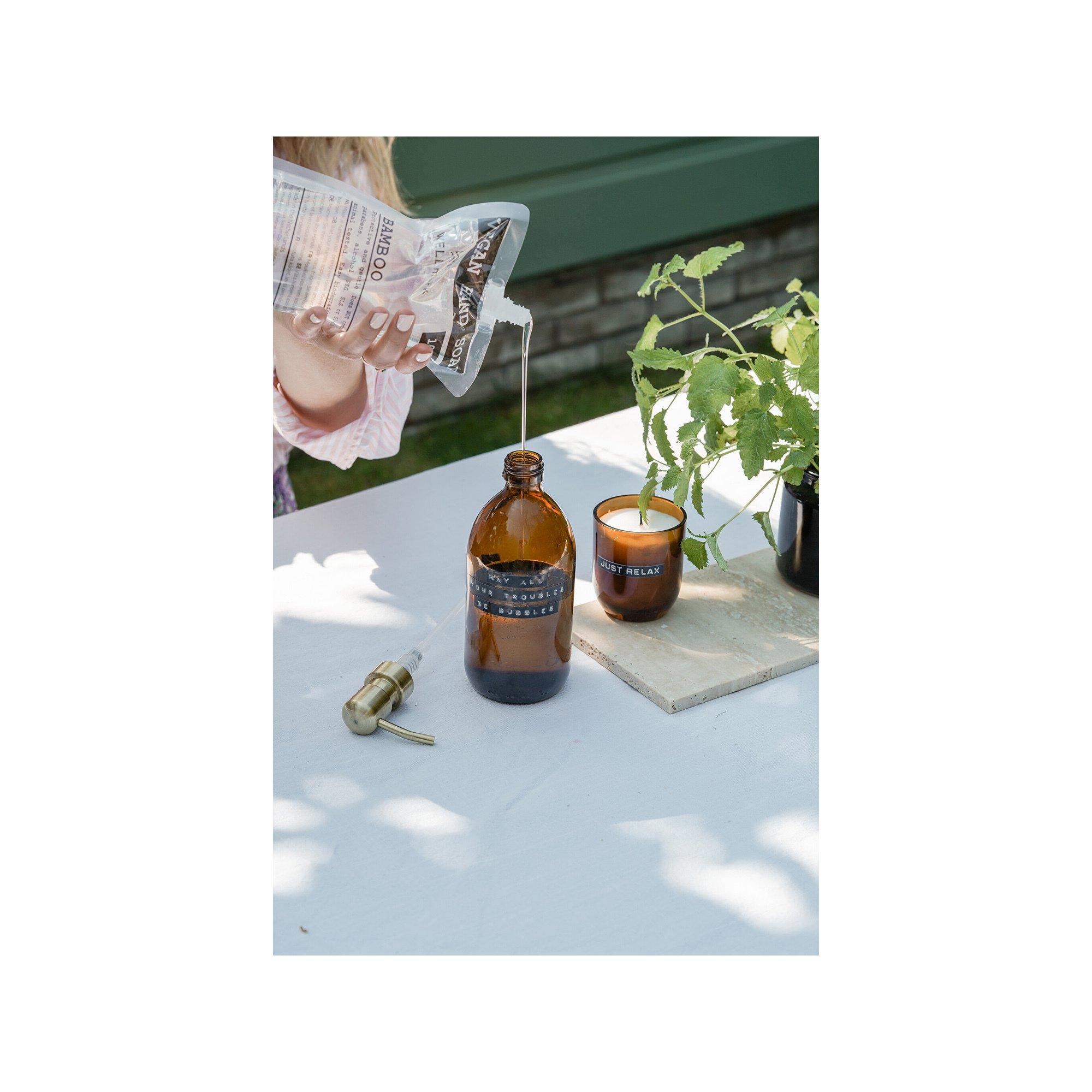 Wellmark Bamboo Sachet recharge de savon pour les mains 