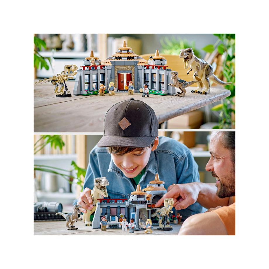 LEGO®  76961 Centro visitatori: l’attacco del T. rex e del Raptor 