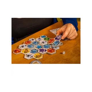 Gigamic  Akropolis, Français 