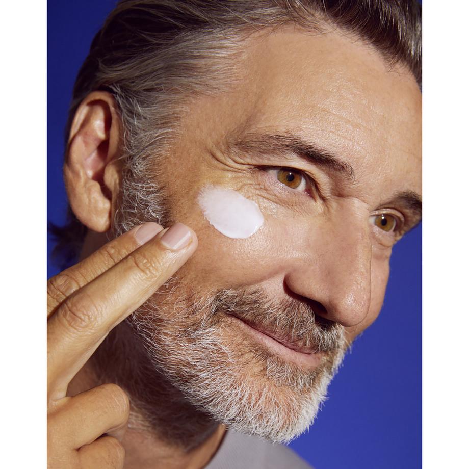 NIVEA  Anti-Age Power Luminous Creme 