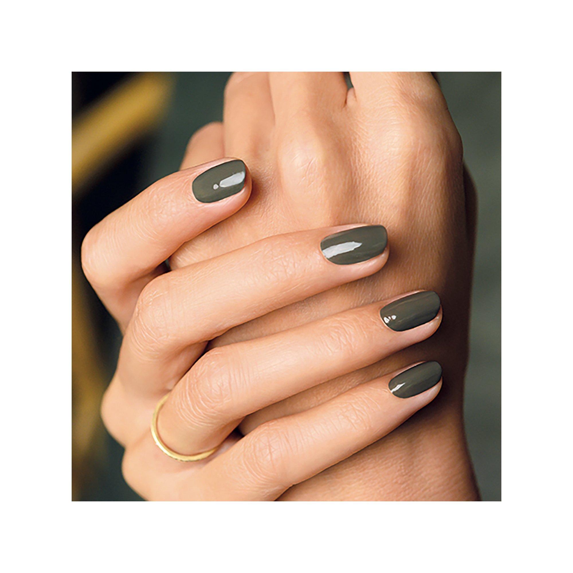 Manucurist  Green Khaki (Vert gris) Nagellack 