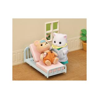 Sylvanian Families  Village Doctor Starter Set 