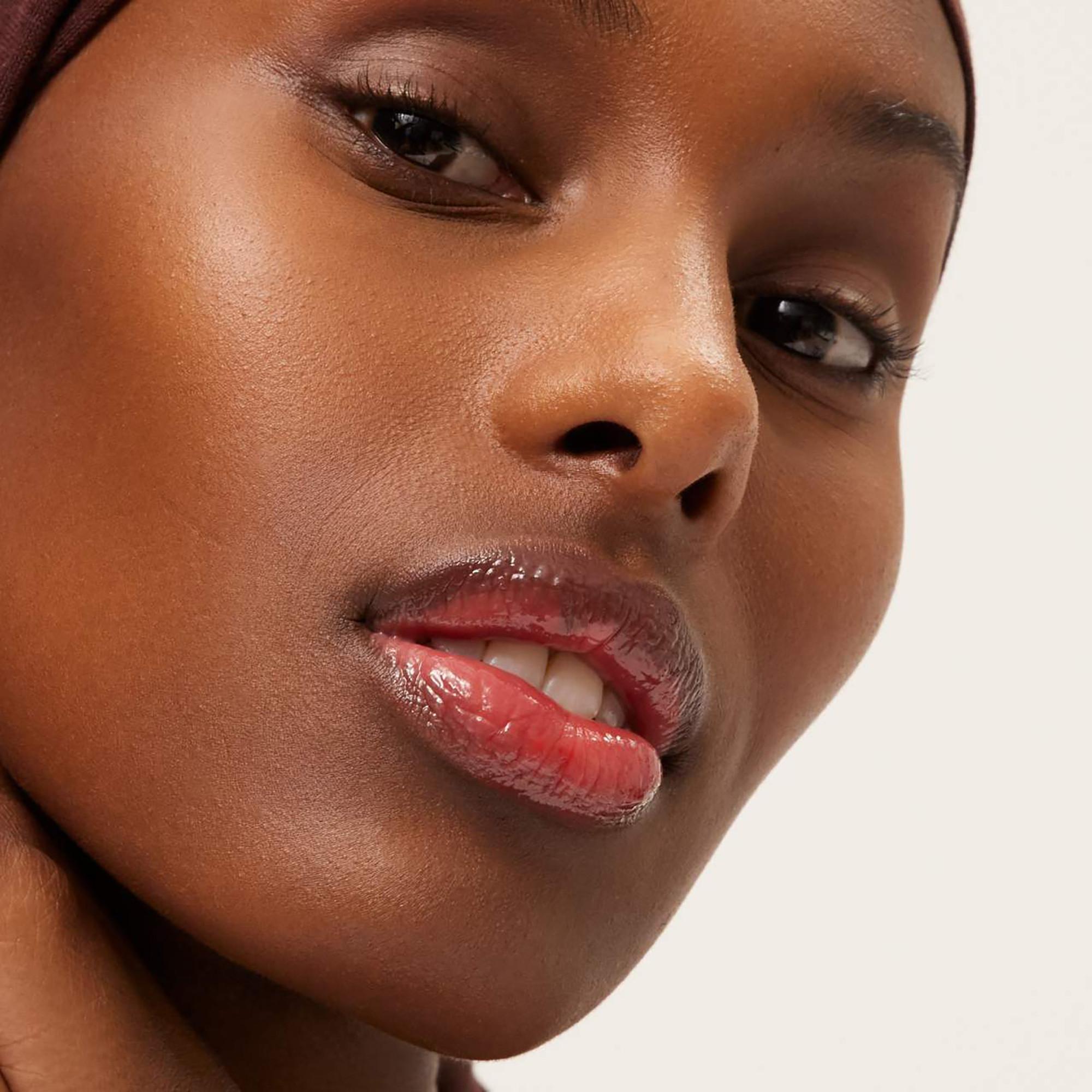 SUMMER FRIDAYS Lippenbalsam Feuchtigkeitsspendende Lippenpflege 