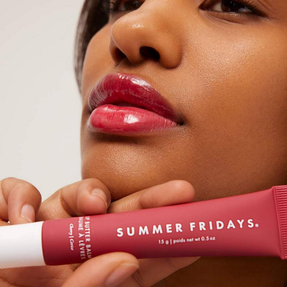 SUMMER FRIDAYS Lippenbalsam Feuchtigkeitsspendende Lippenpflege 
