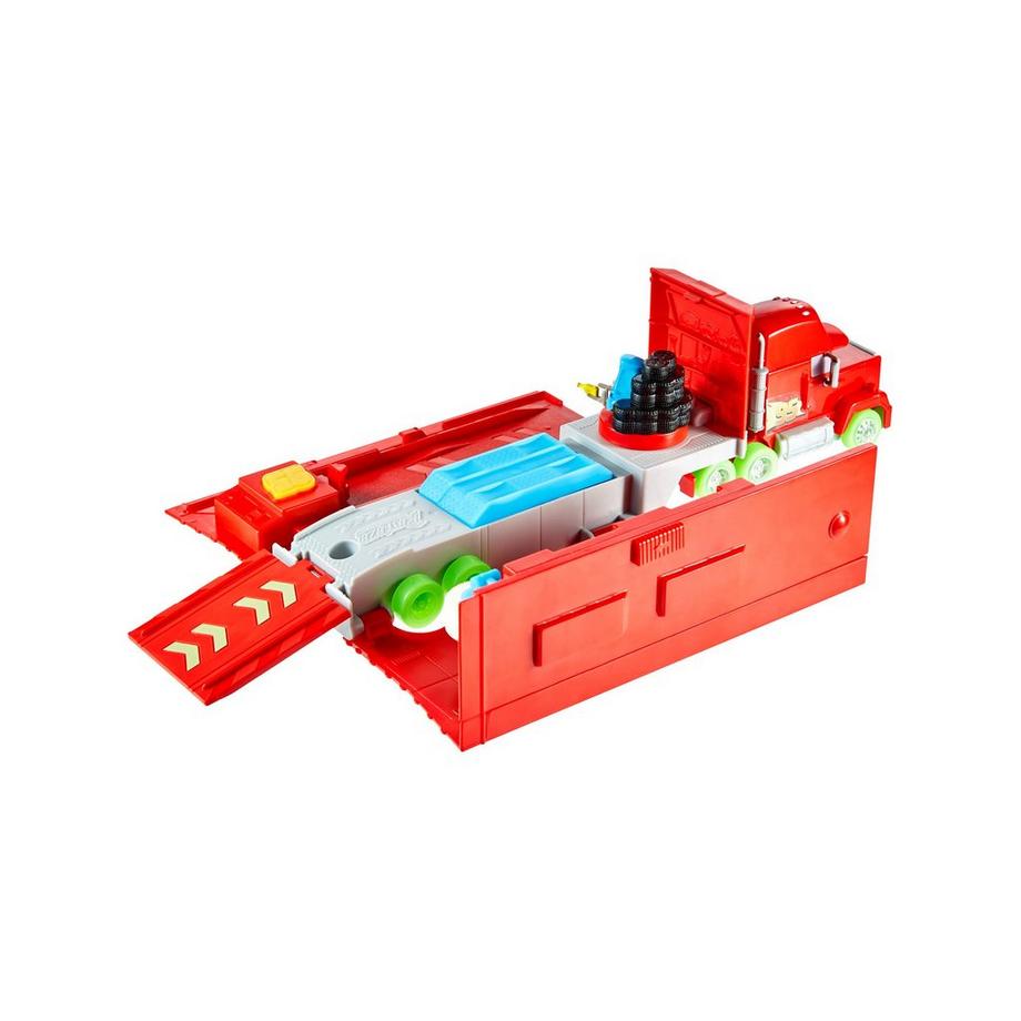 Mattel  Disney and Pixar Cars Transporter Set 