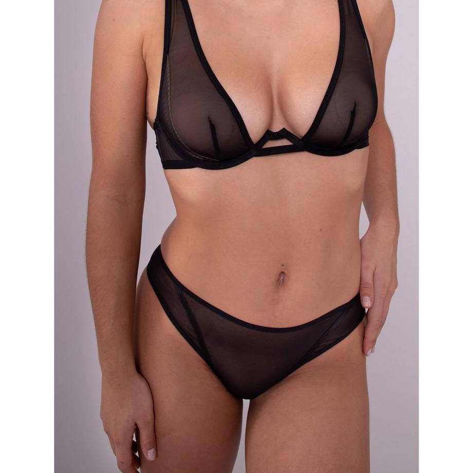 Scandale Sleek Brazilian 