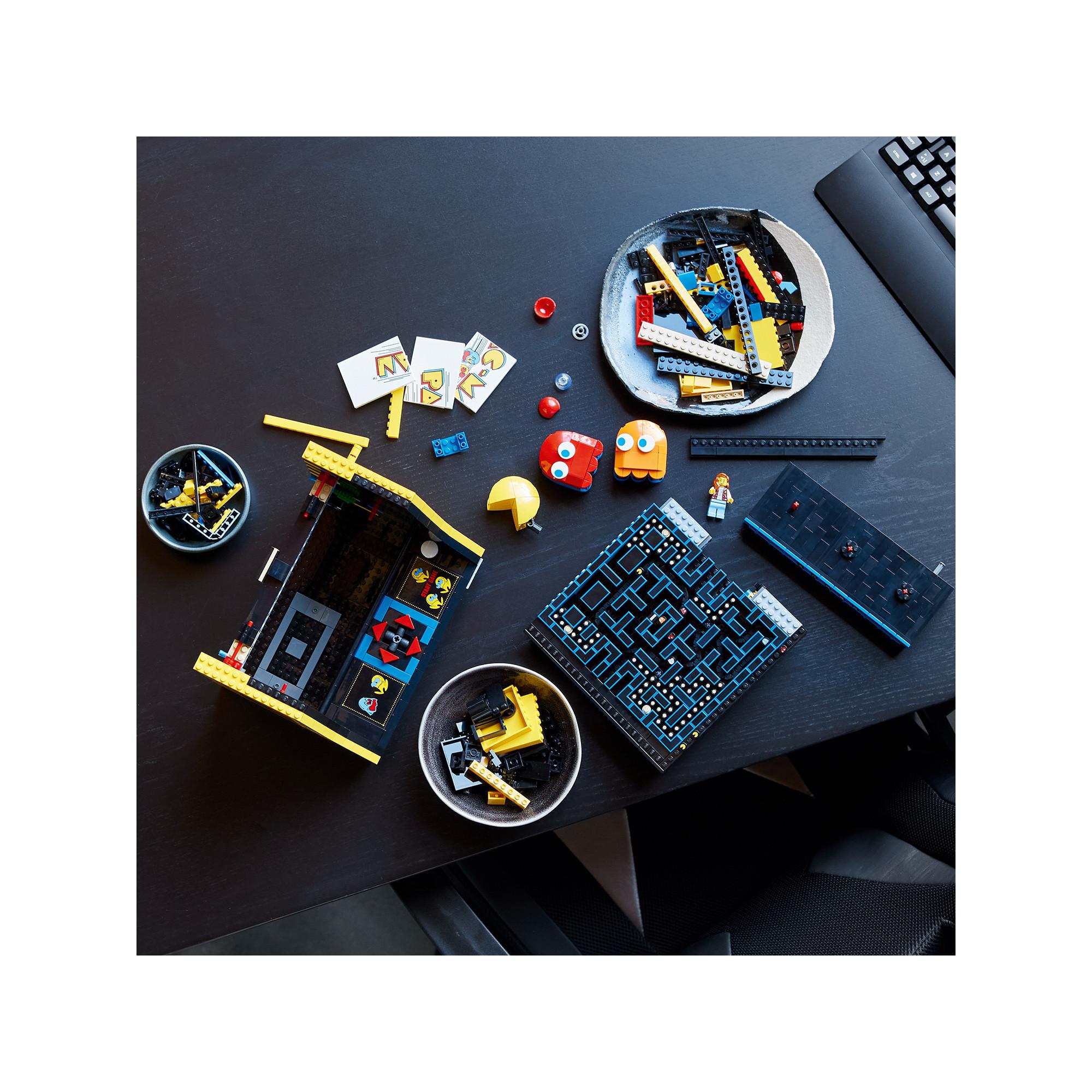 LEGO®  10323 Jeu d’arcade PAC-MAN 