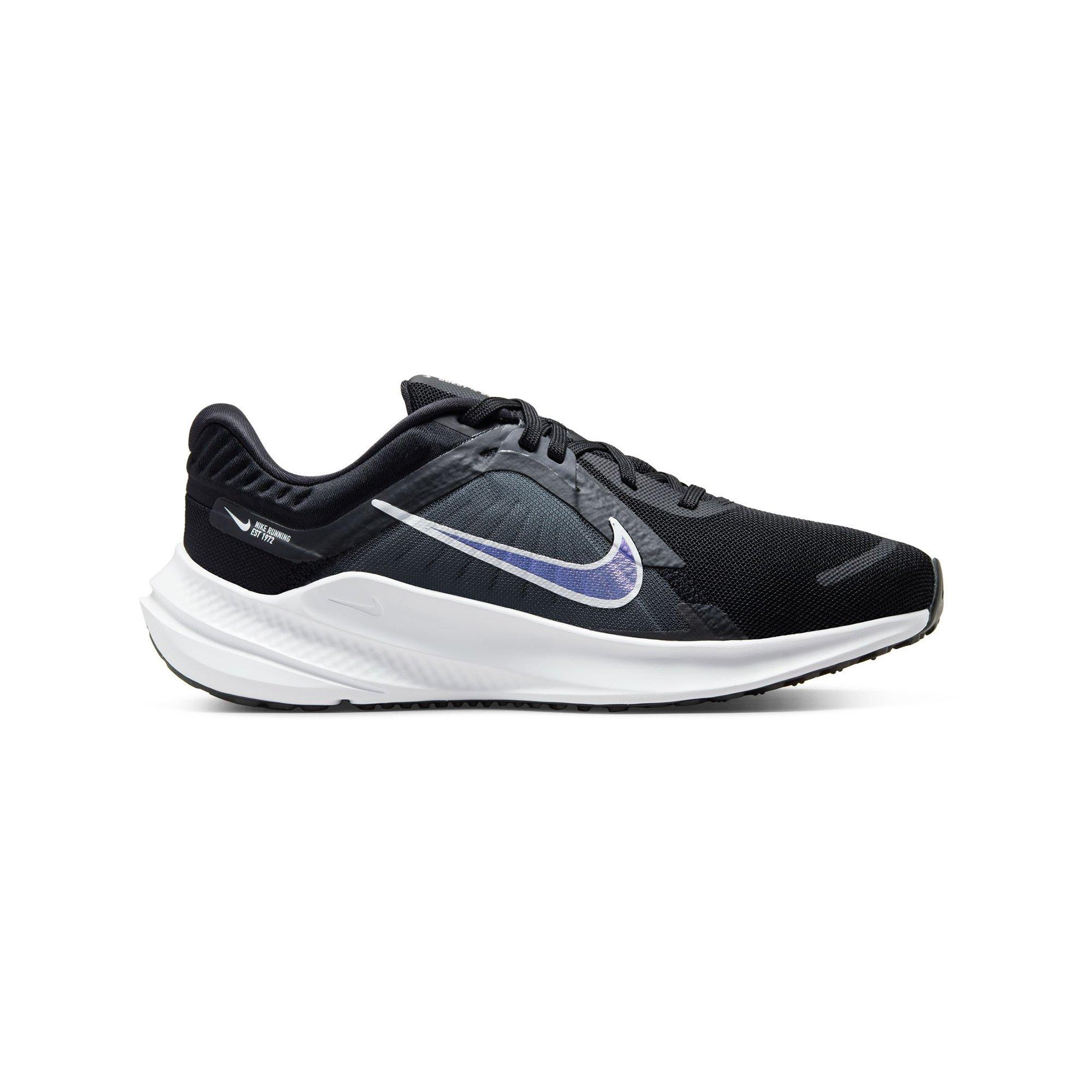 NIKE Wmns Quest 5 Scarpe da corsa 