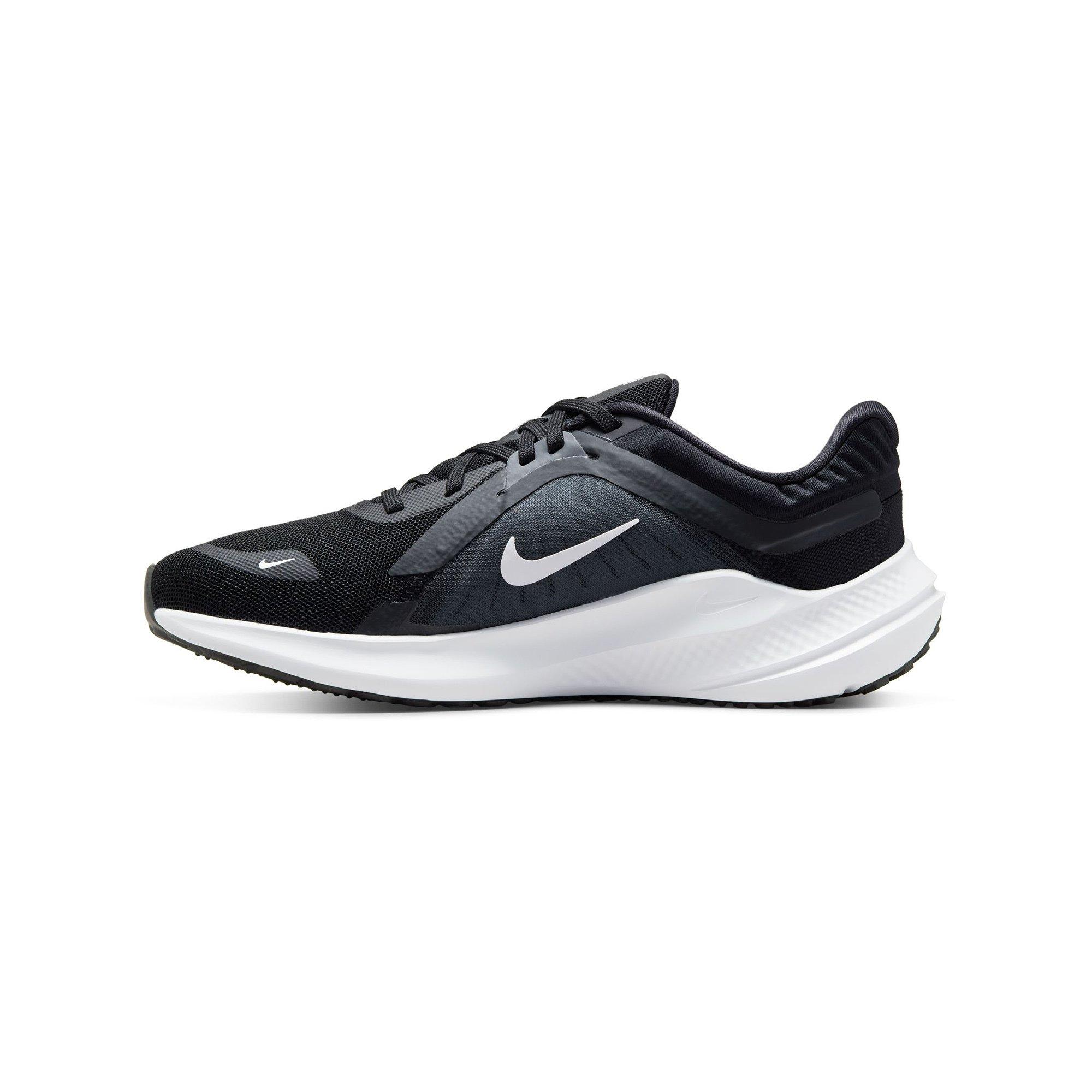 NIKE Wmns Quest 5 Scarpe da corsa 