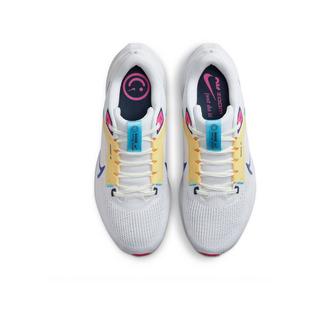 NIKE Wmns Pegasus 40 Scarpe da corsa 