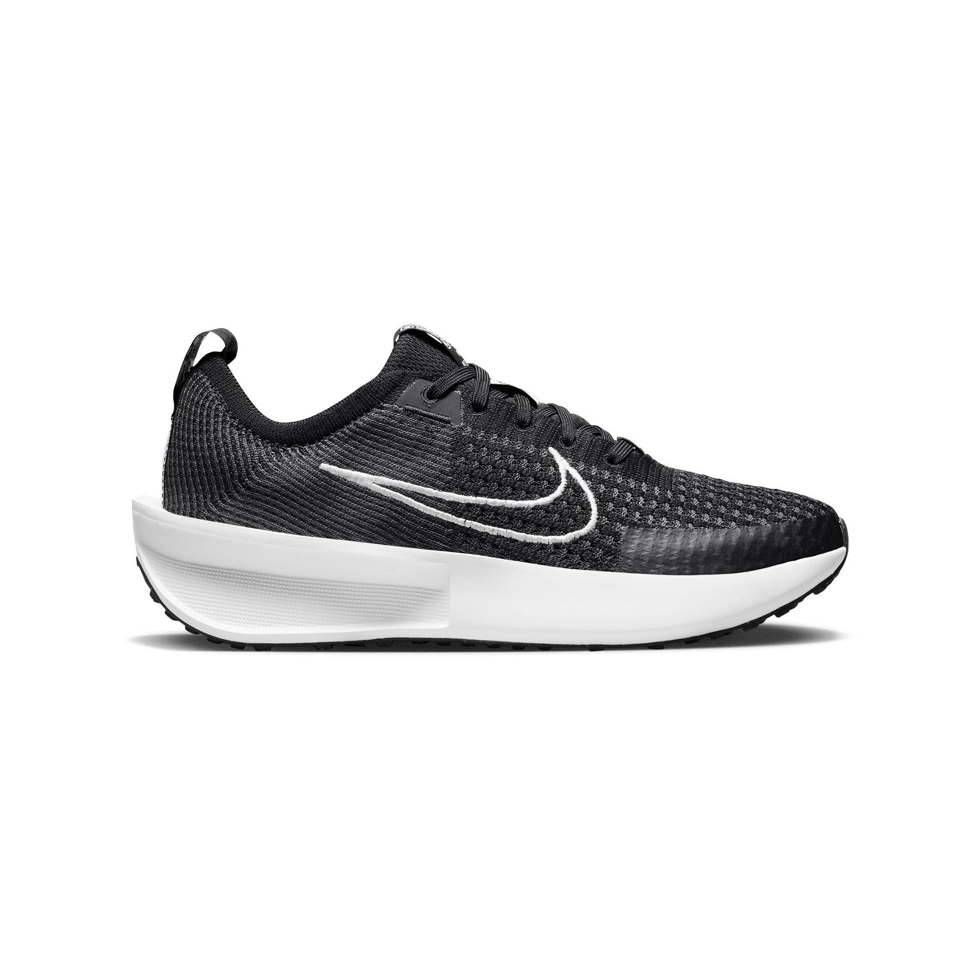 NIKE Wmns Interact Run Chaussure running 