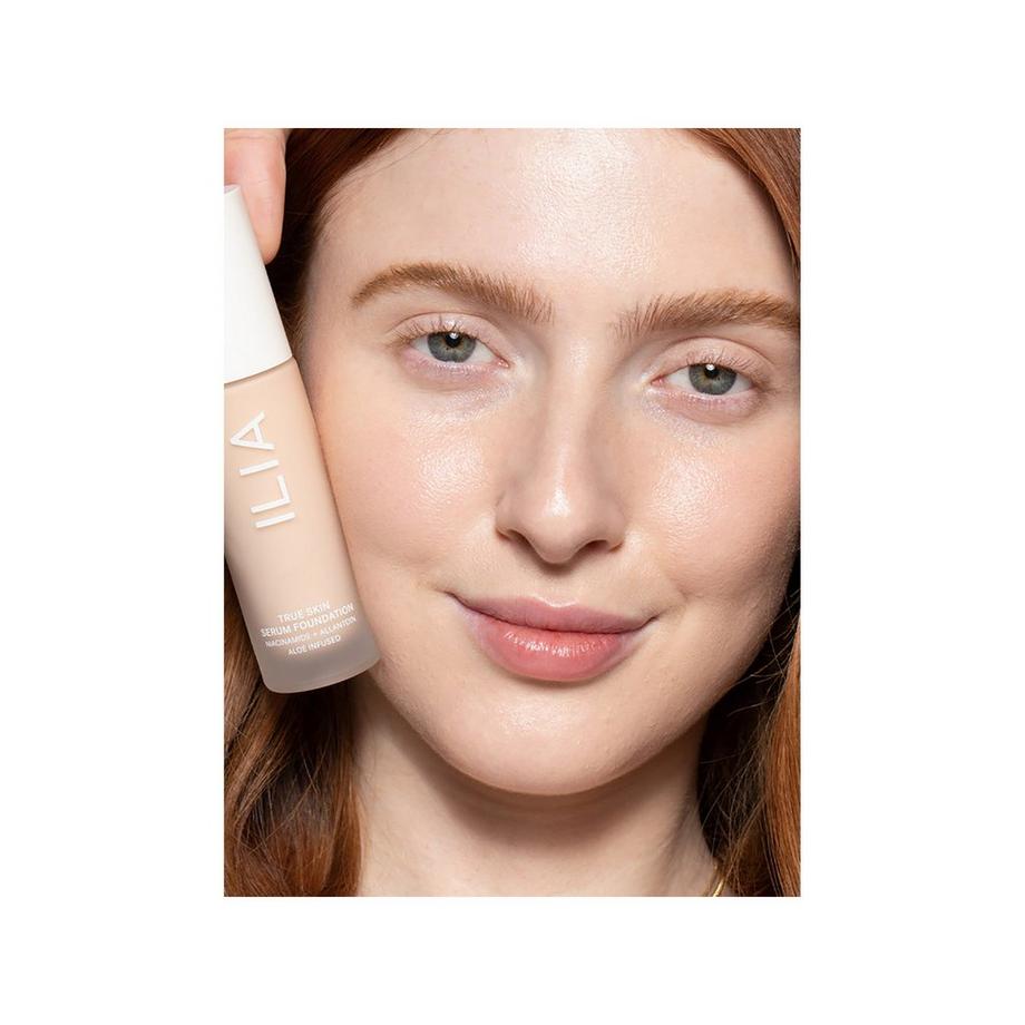 ILIA  True Skin Serum - Foundation 