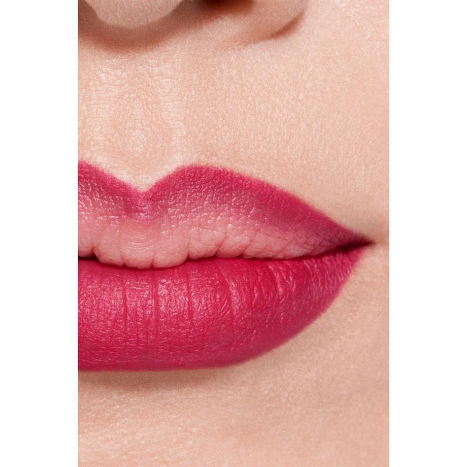 CHANEL LE CRAYON À LÈVRES ⁠ LIPPENKONTURENSTIFT MIT LANGEM HALT 