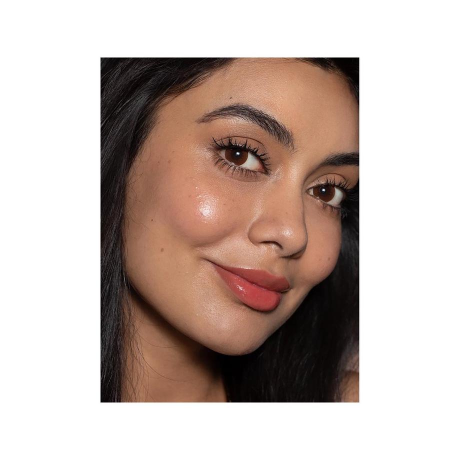 ILIA  Balmy Gloss Tinted Lip Oil - Olio gloss colorato 