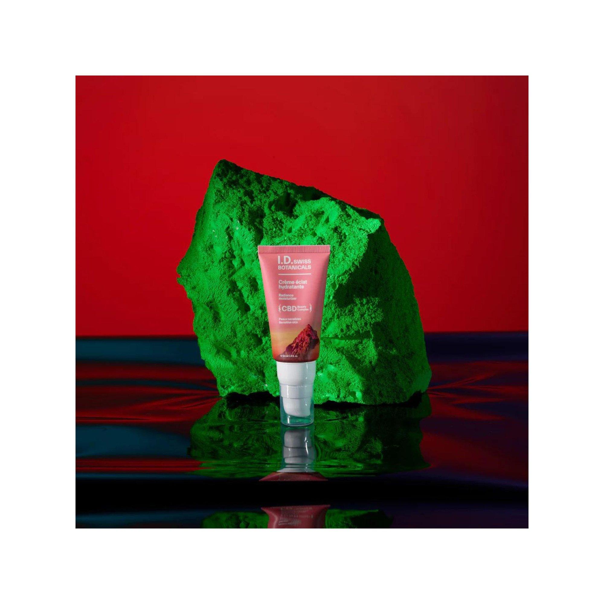 I.D. Swiss Botanicals  Crème Éclat Hydratante Riche en Vitamine C & Vitamine E 