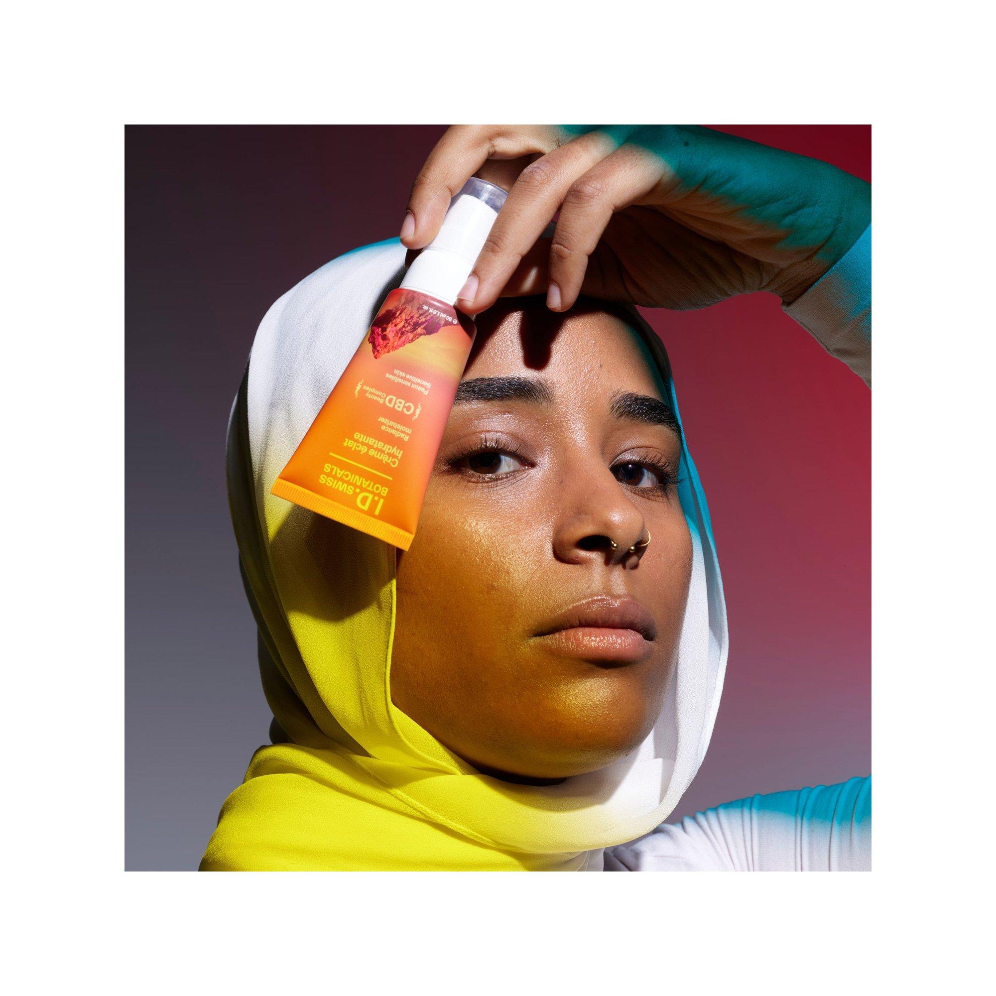 I.D. Swiss Botanicals  Feuchtigkeitsspendende Glow Cream Reich an Vitamin C & Vitamin E 