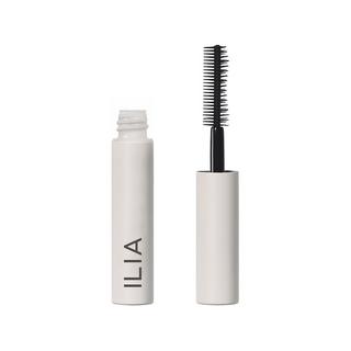 ILIA  Limitless Lash – Mascara Für Optimale Länge 