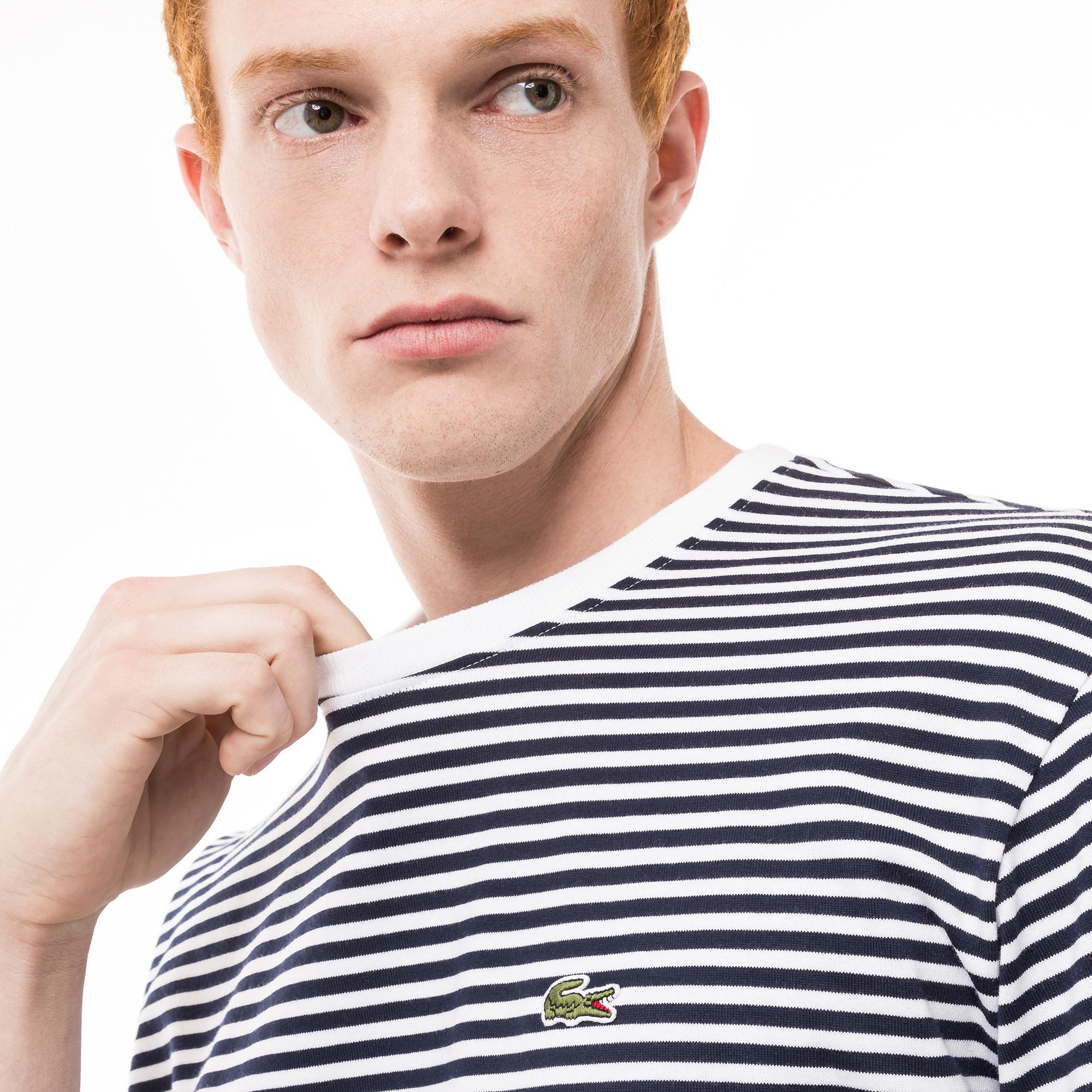 LACOSTE Gestreiftes Classic Fit Kurzarm T-Shirt  