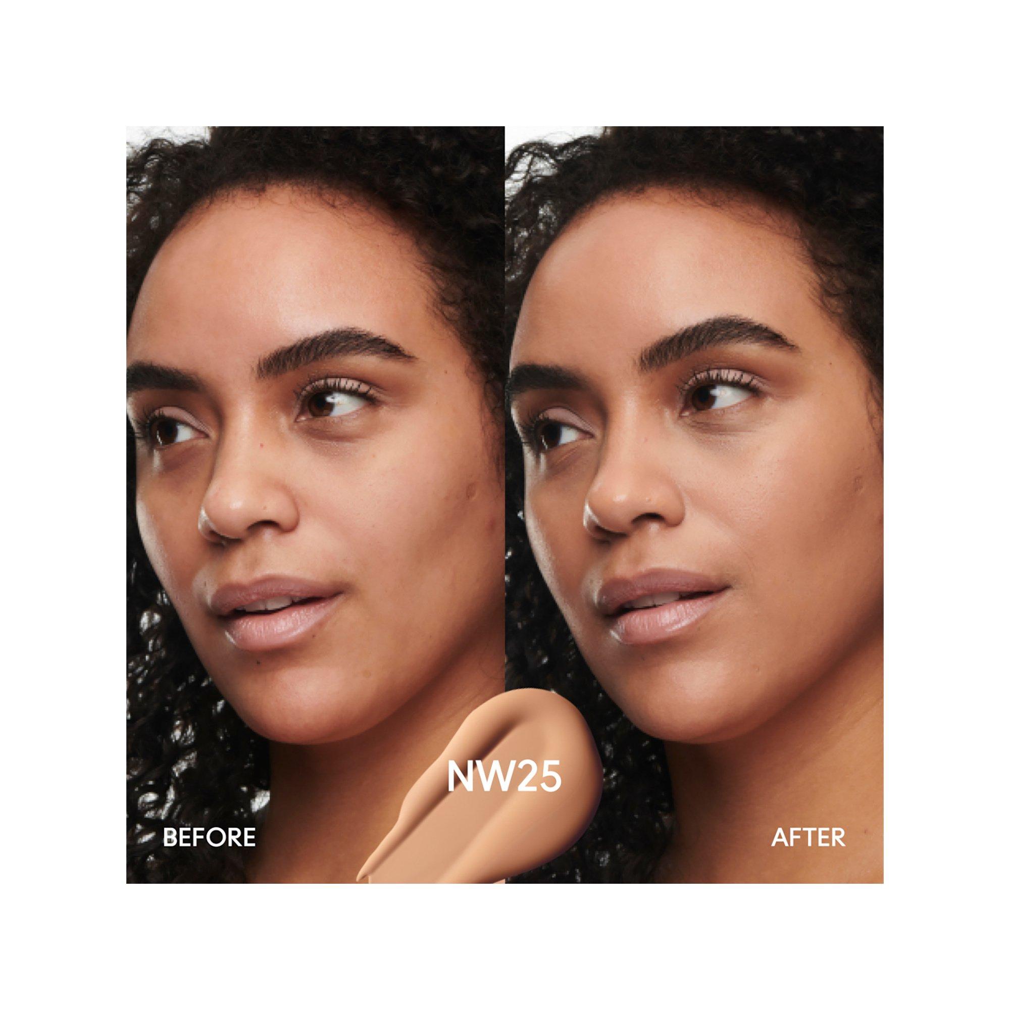 MAC Cosmetics Studio Radiance Serum Studio Radiance Serum-Powered Foundation 