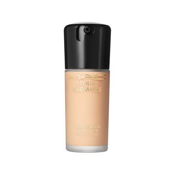 Studio Radiance Serum-Powered Foundation