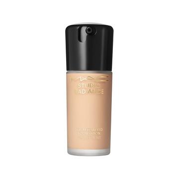 Studio Radiance Serum-Powered Foundation