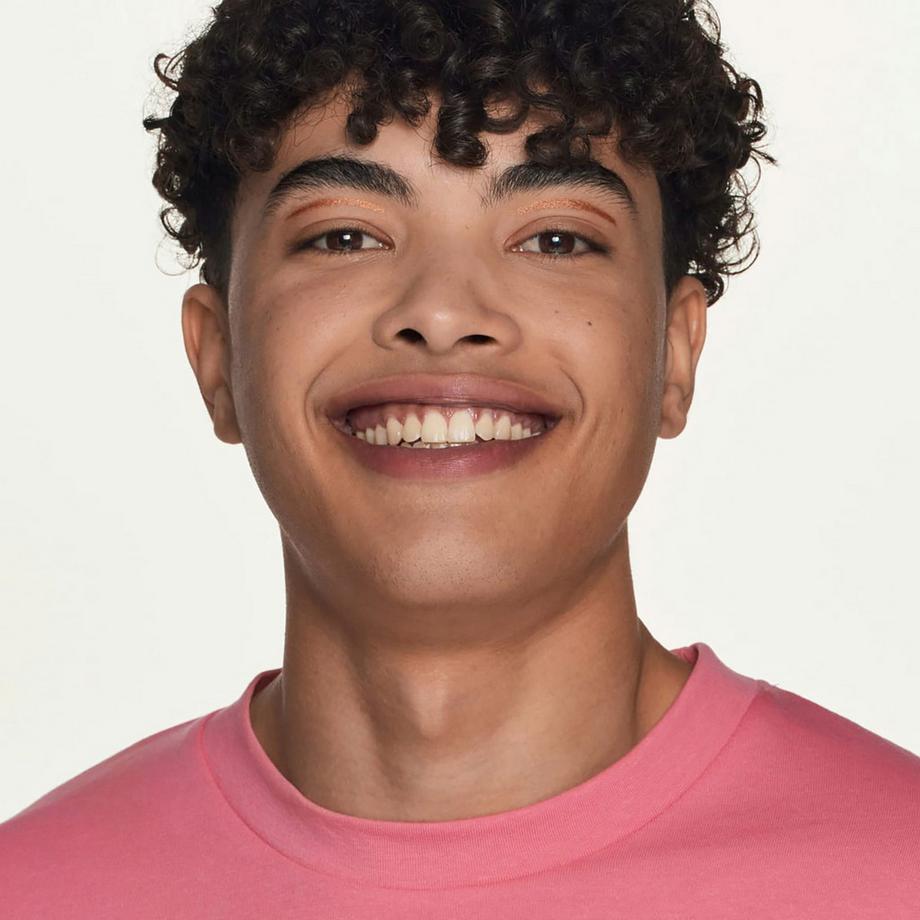 essence  Blend & Line Eyeshadow Stick  