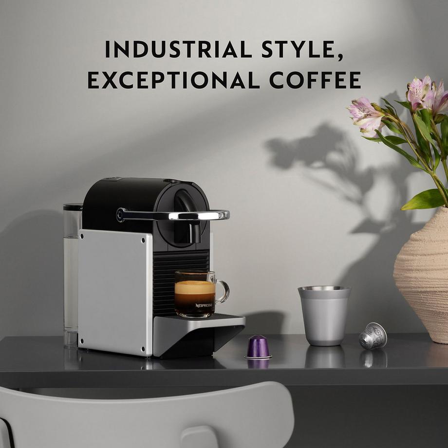 DeLonghi Nespressomaschine Silber 