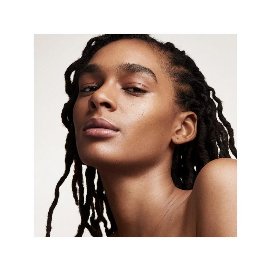 Fenty Beauty By Rihanna  Eaze Drop Blur + Smooth Tint Stick - Foundation-Stick 