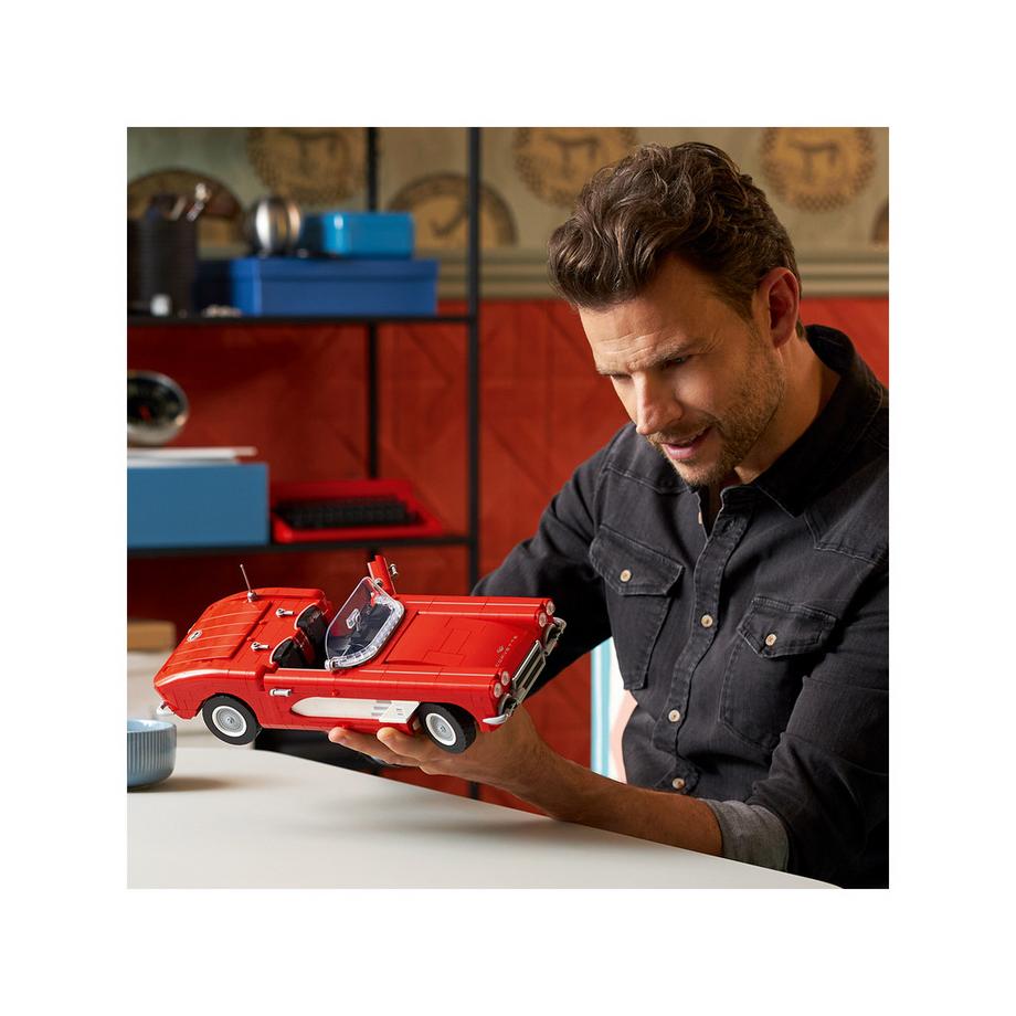 LEGO®  10321 Corvette 