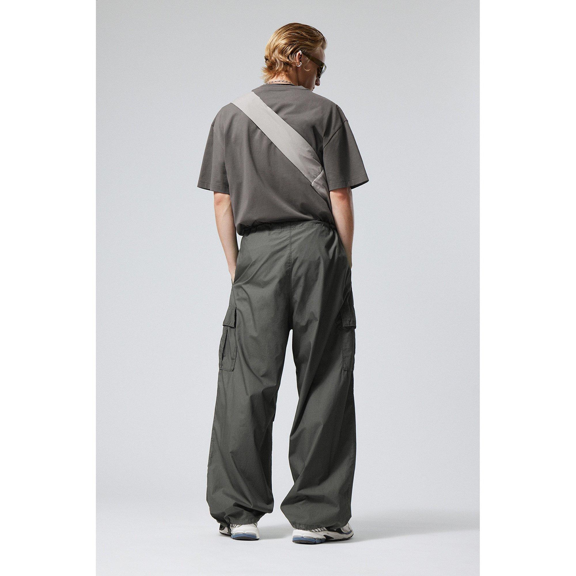 WEEKDAY Parachute Loose Cargo Trousers Pantaloni cargo, regular fit 