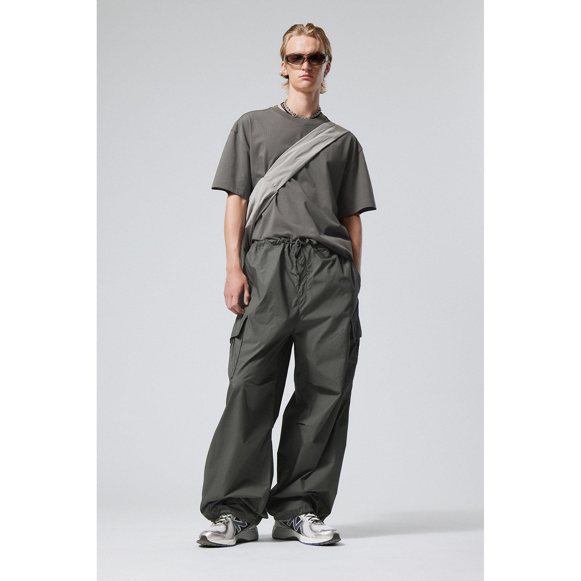 WEEKDAY Parachute Loose Cargo Trousers Cargohose, Regular Fit 