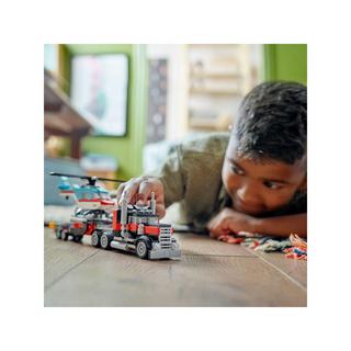 LEGO®  31146 Le camion remorque avec hélicoptère 