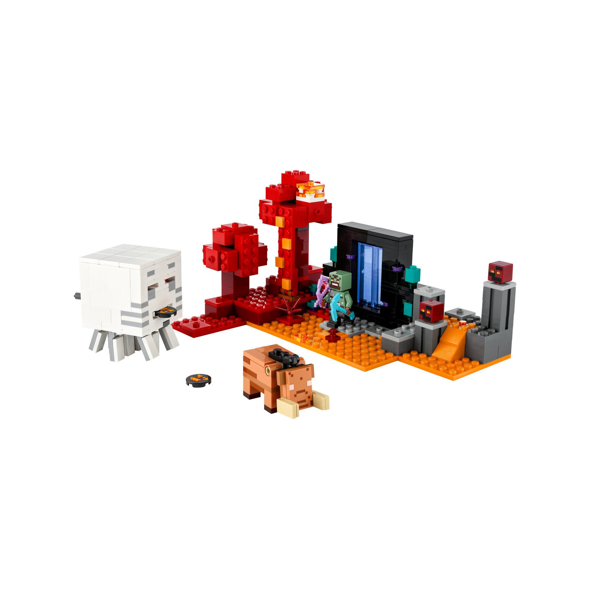 LEGO®  21255 Agguato nel portale del Nether 