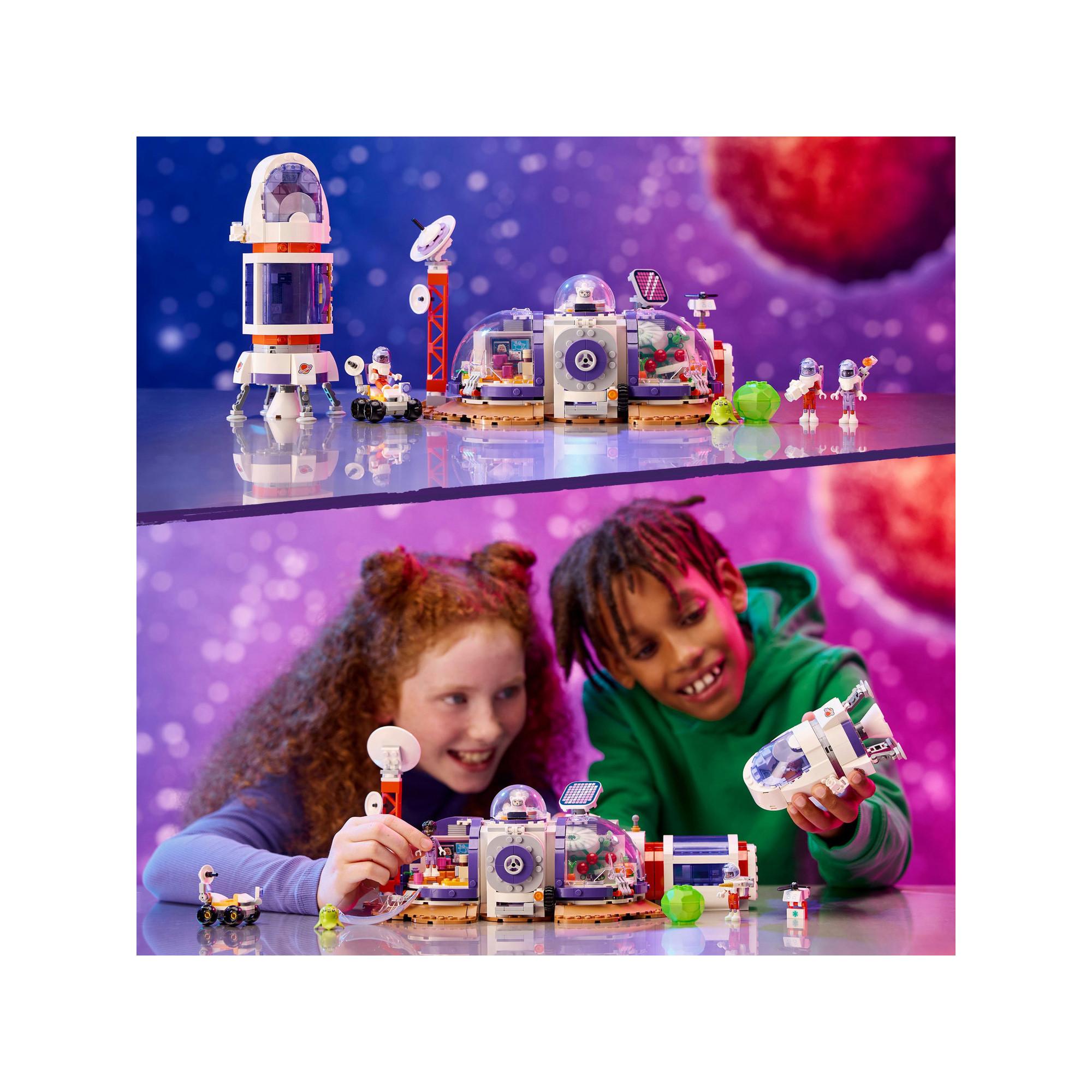 LEGO®  42605 La station spatiale martienne et la fusée 