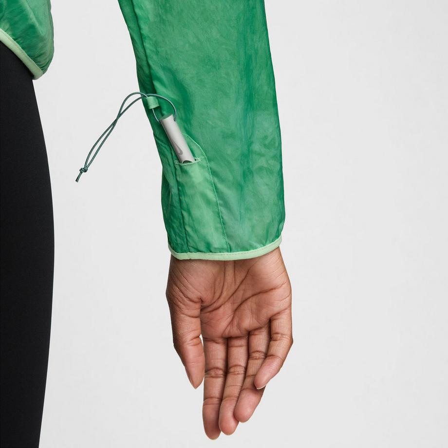 NIKE TRAIL Trainerjacke mit Kapuze 