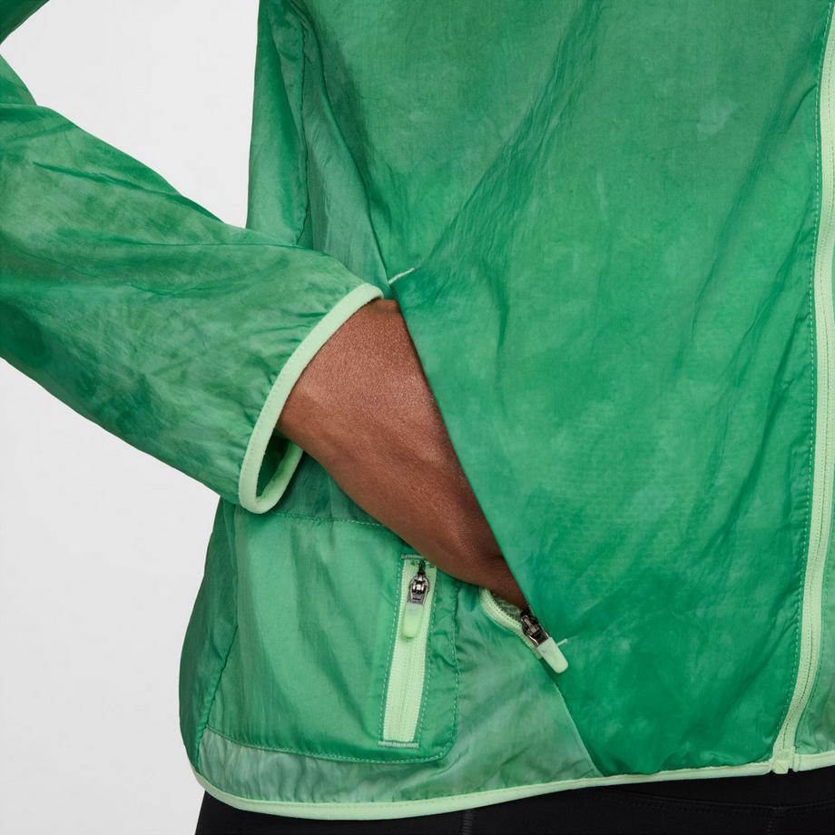 NIKE TRAIL Trainerjacke mit Kapuze 