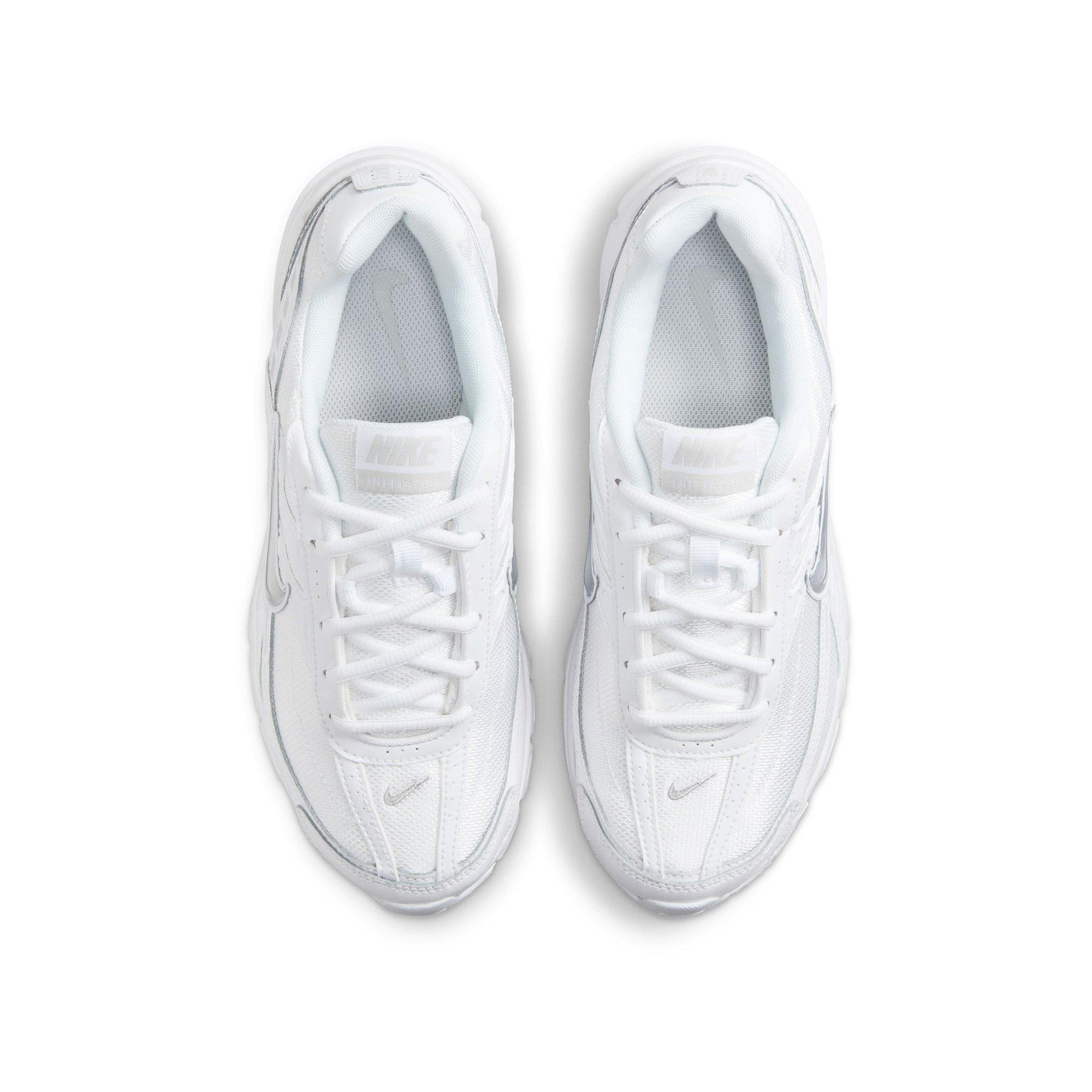 NIKE Wmns Initiator Sneakers, basses 